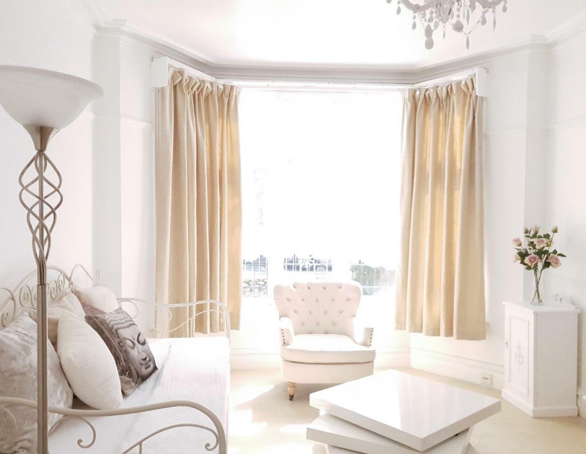 Вилла English Riviera Sunrise Торки Экстерьер фото